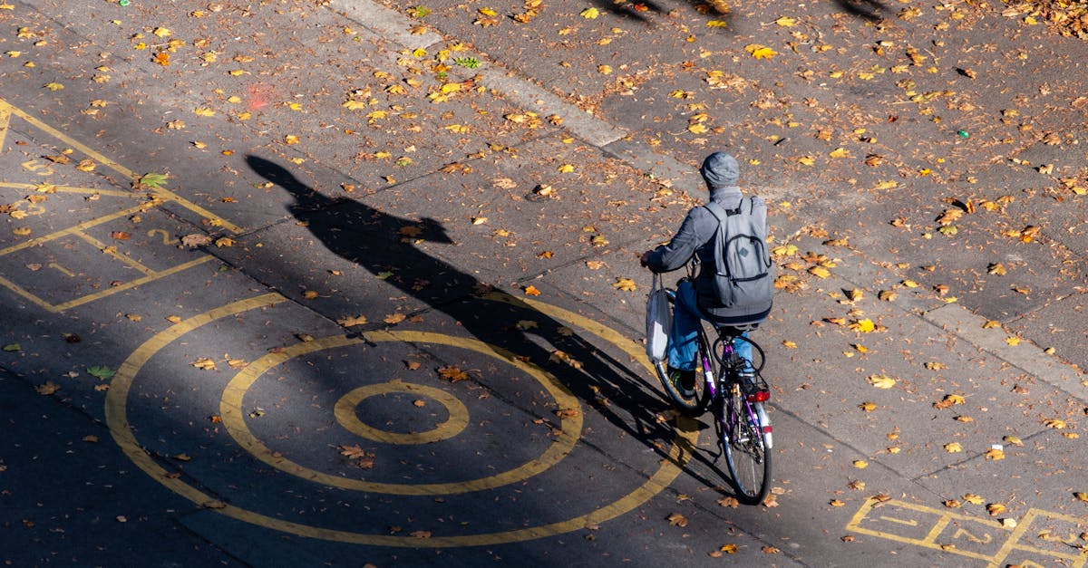 entrena con un experto en ciclismo que te ayudará a mejorar tus habilidades, resistencia y rendimiento. descubre los mejores consejos, planes de entrenamiento personalizados y motivación para convertirte en un ciclista excepcional. ¡únete a la comunidad de ciclistas apasionados hoy mismo!