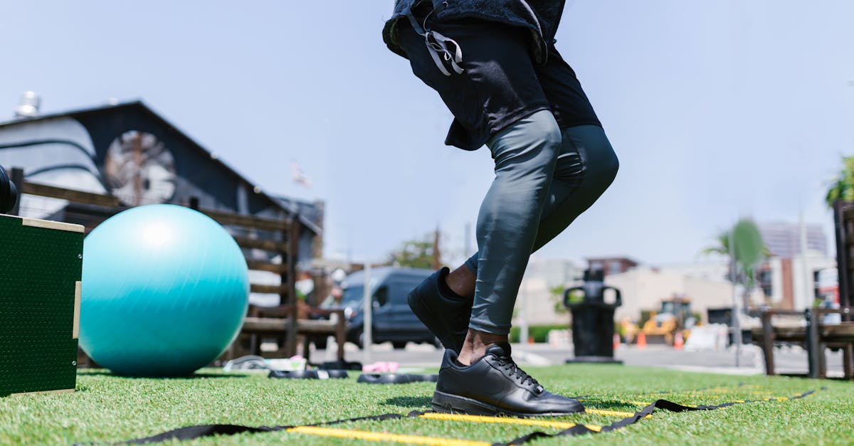 descubre cómo el entrenamiento en intervalos puede mejorar tu resistencia y condición física. aprende técnicas efectivas, beneficios y consejos para maximizar tus resultados en el gimnasio o al aire libre.