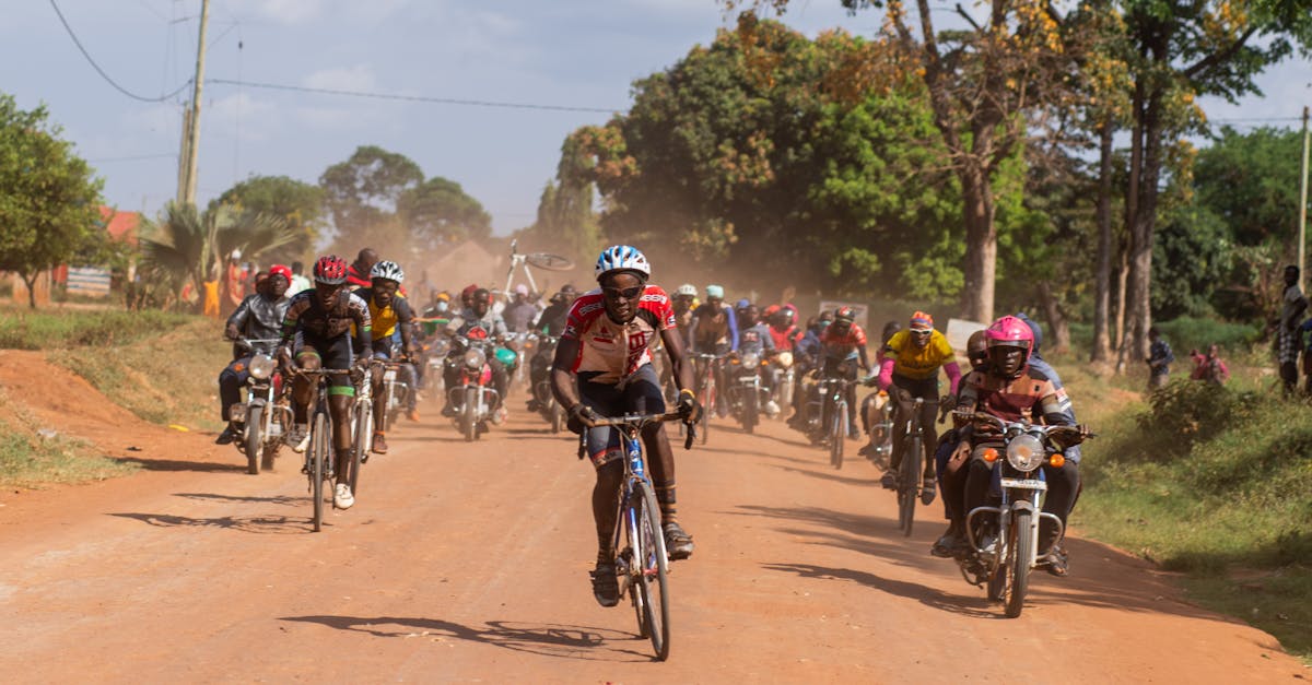 descubre las mejores competiciones de ciclismo que desafían tu resistencia y habilidades. únete a emocionantes carreras en rutas pintorescas y convierte cada pedalada en una aventura inolvidable.