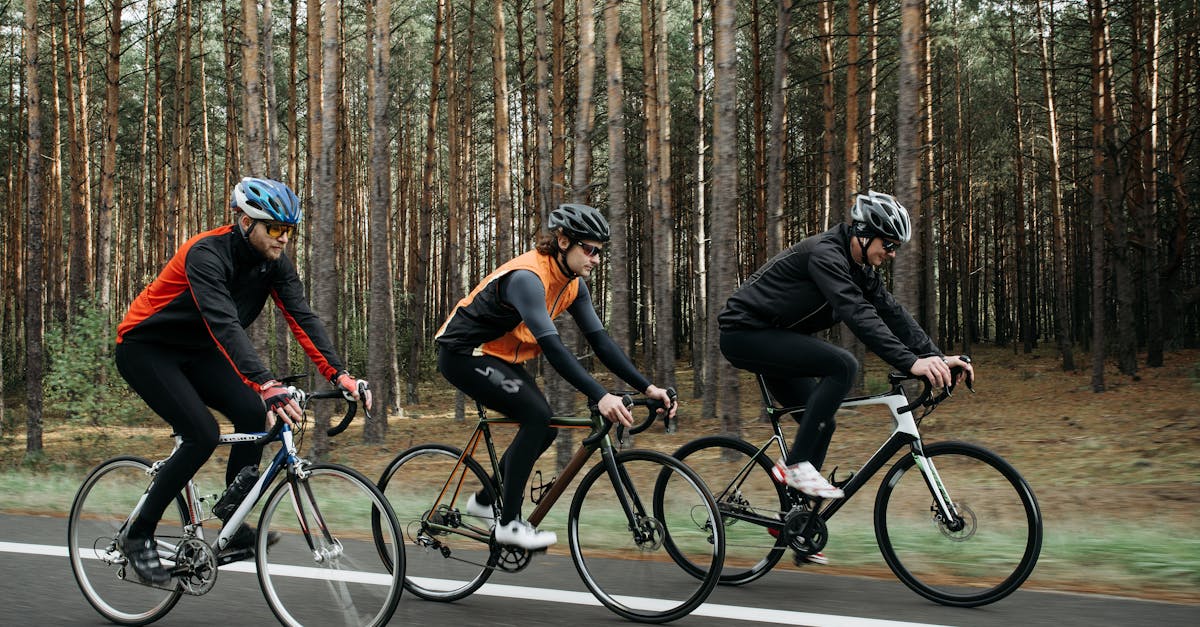 mejora tu rendimiento en bicicleta con un entrenador personal especializado en ciclismo. obtén asesoramiento, planificación de entrenamientos y apoyo para alcanzar tus objetivos ciclistas.