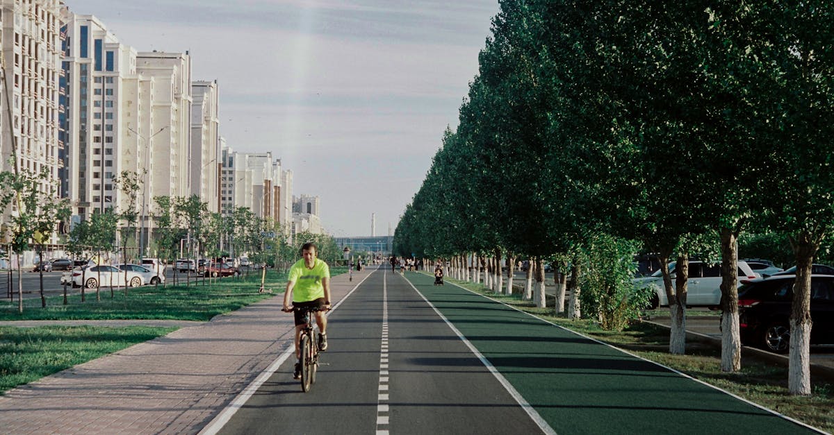 descubre la mejor guía de entrenadores de ciclismo, donde encontrarás expertos que te ayudarán a mejorar tus habilidades, aumentar tu rendimiento y alcanzar tus objetivos en la bicicleta.