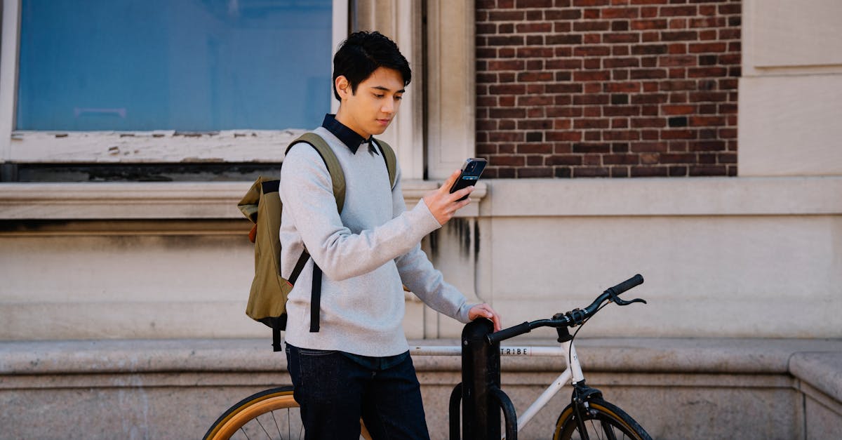 descubre las últimas innovaciones en tecnología de ciclismo que transforman la experiencia del ciclista. desde bicicletas inteligentes hasta equipamiento avanzado, explora cómo la tecnología mejora el rendimiento y la seguridad en cada viaje.