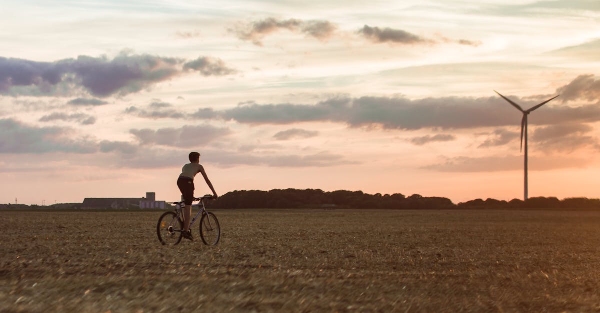 descubre las últimas innovaciones en tecnología ciclista que mejoran tu experiencia sobre dos ruedas. desde bicicletas inteligentes hasta accesorios avanzados, mantente a la vanguardia del ciclismo.