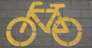 descubre el apasionante mundo del ciclismo: consejos, rutas, entrenamientos y todo lo que necesitas saber para disfrutar y mejorar en este deporte emocionante.