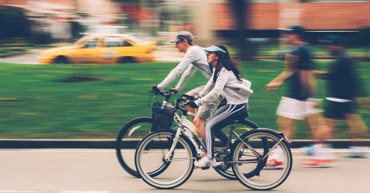 descubre el apasionante mundo del ciclismo en carretera. aprende sobre técnicas, equipamiento, y las mejores rutas para disfrutar al máximo de cada pedaleada.