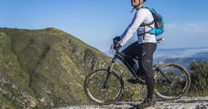 descubre los suplementos ideales para el ciclismo de montaña. mejora tu rendimiento, aumenta tu energía y optimiza tu recuperación con nuestra gama de productos diseñados específicamente para ciclistas de montaña.