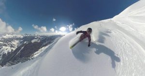 descubre la emoción del downhill, un emocionante deporte de descenso en bicicleta que desafía la gravedad y te lleva a través de impresionantes paisajes naturales. prepárate para sentir la adrenalina mientras recorres senderos extremos y experimentas la velocidad en su máxima expresión.