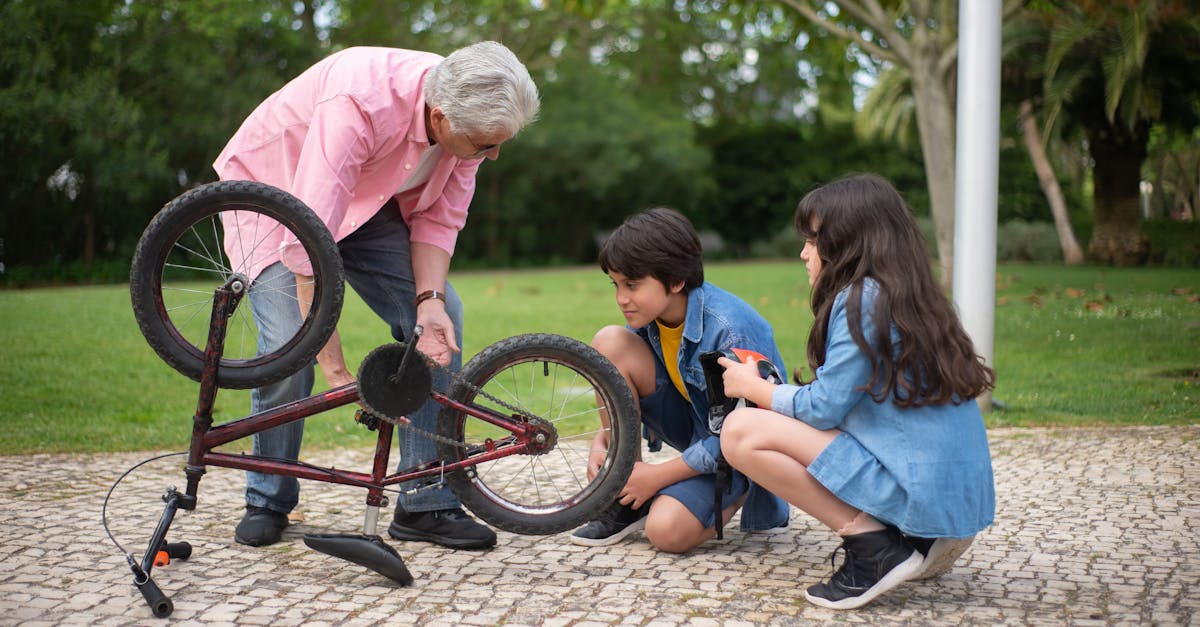 descubre nuestra guía completa para la reparación de bicicletas. encuentra consejos útiles, herramientas necesarias y tutoriales paso a paso para mantener tu bicicleta en perfectas condiciones. ¡repara tu bici como un profesional!