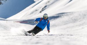 descubre la emoción del downhill, un deporte extremo que combina velocidad y adrenalina en descensos vertiginosos. únete a esta aventura en las montañas y desafía tus límites mientras disfrutas de paisajes impresionantes.