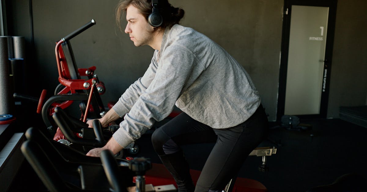 optimiza tu rendimiento en el ciclismo con entrenamientos efectivos. descubre consejos, planes y rutinas que te ayudarán a alcanzar tus metas en el mundo del ciclismo.